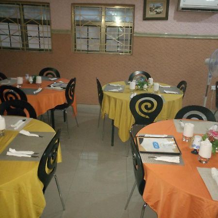 Glorious Hotel & Suites Ikotun Экстерьер фото
